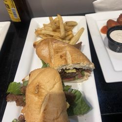 Taba - Steak Milano Sandwich