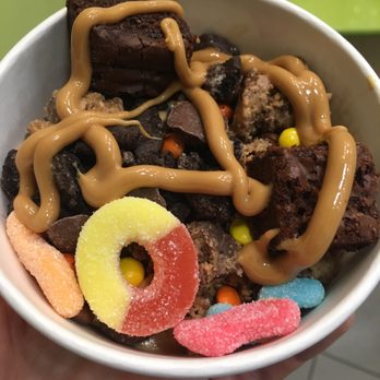 Menchie's Frozen Yogurt - Salted caramel pretzel topped with goodies. - Ice Cream & Frozen Yogurt Near Me - Renton, Washington Menchie's Frozen Yogurt - Salted caramel pretzel topped with goodies. - Ice Cream & Frozen Yogurt Near Me - Renton, Washington