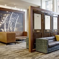 Hyatt Place St. Paul/Downtown - Lobby