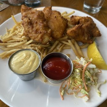 Keenan's at the Pier - Fish and chips with truffle fries - Seafood Near Me - Bellingham, Washington
