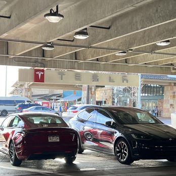 Park Meadows - Tesla charging - Shopping Centers Near Me - Lone Tree, Colorado Park Meadows - Tesla charging - Shopping Centers Near Me - Lone Tree, Colorado