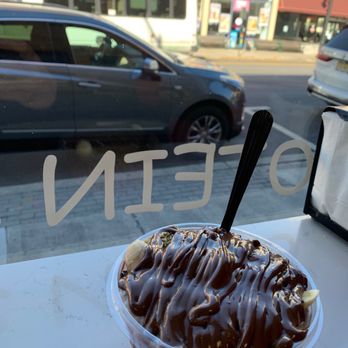 Bowl Shake - Peanut Butter Protein Acai Bowl with NUTELLA! - Juice Bars & Smoothies Near Me - Cliffside Park, New Jersey Bowl Shake - Peanut Butter Protein Acai Bowl with NUTELLA! - Juice Bars & Smoothies Near Me - Cliffside Park, New Jersey