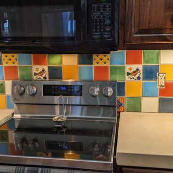 Eli The Handyman - Kitchen Backsplash installation - Handyman Near Me Eli The Handyman - Kitchen Backsplash installation - Handyman Near Me