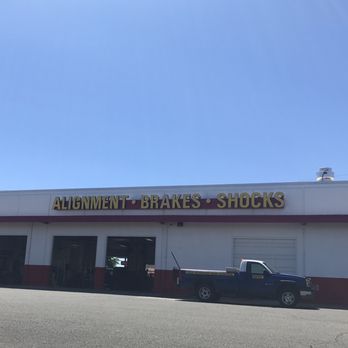 Les Schwab Tire Center - Silverada shop - Tires Near Me - Reno, Nevada Les Schwab Tire Center - Silverada shop - Tires Near Me - Reno, Nevada