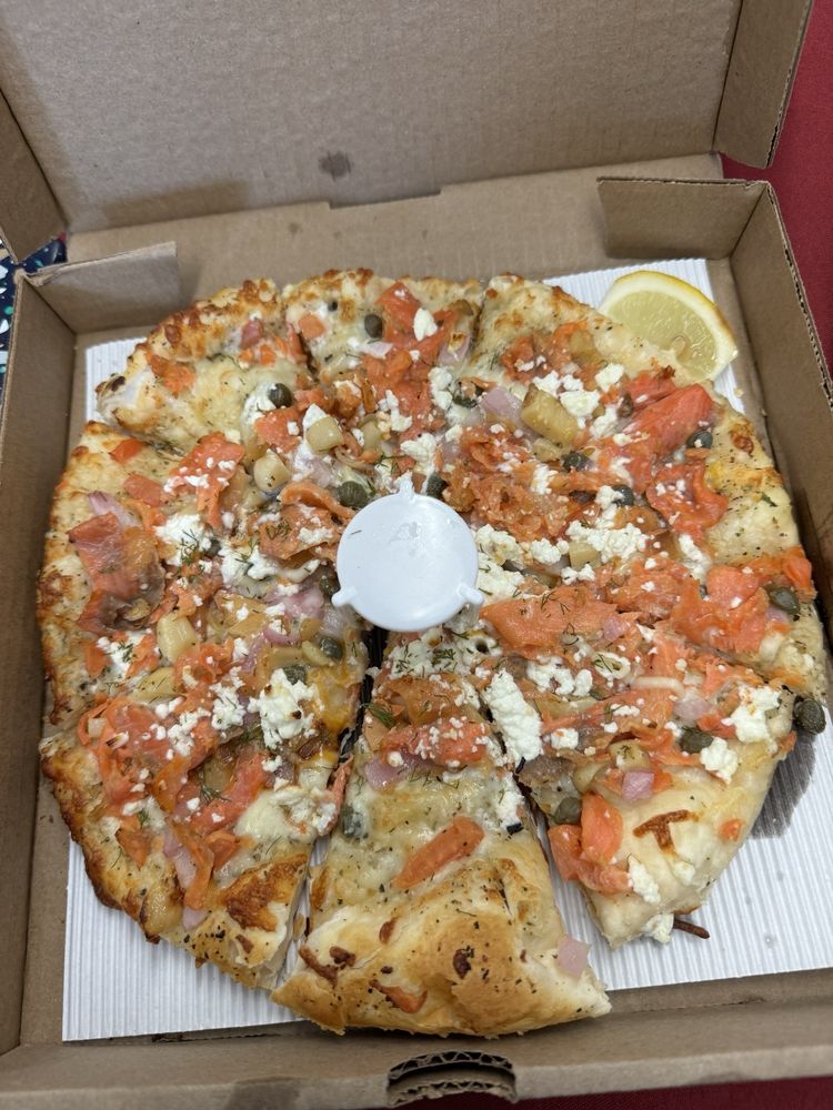 MENED’S PIZZA PARLORS Updated October 2024 17 Photos & 46 Reviews