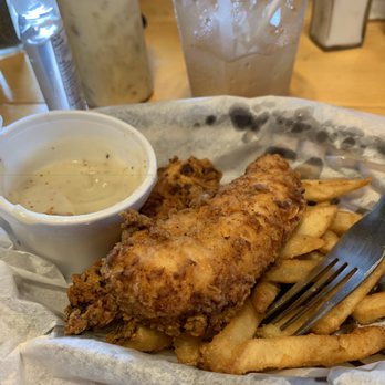 Brew D Brewhouse - Chicken fingers, French fries and gravy. - Breweries Near Me - San Saba, Texas
