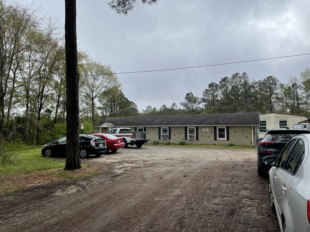 PAWS OF HERTFORD COUNTY Updated September 2024 231 Mt Moriah Rd