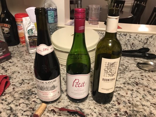 Vintage Harlem Wine & Spirits by null