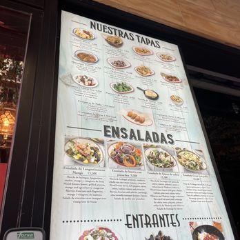 Arrosseria Las Arenas - Tapas and salad - Tapas/Small Plates Near Me - Barcelona, B