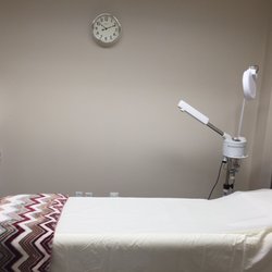 Shinghar Eyebrow Threading and Beauty Salon