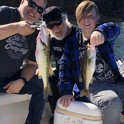 Southern Comfort Striper Guide - Great day of fishing lake Hartwell