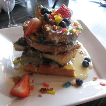 Bosscat Kitchen & Libations - Fruity Pebbles French Toast - New American Near Me - Irvine, California Bosscat Kitchen & Libations - Fruity Pebbles French Toast - New American Near Me - Irvine, California