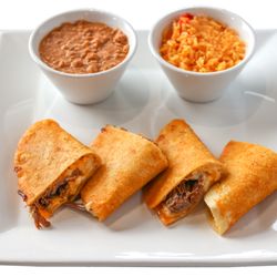 El Rodeo Tequila Bar & Grill - Quesabirria