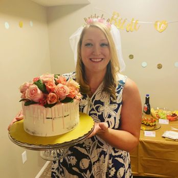 Sugar and Lace Bakery - Bridal shower cake - Bakeries Near Me - Phoenix, Arizona Sugar and Lace Bakery - Bridal shower cake - Bakeries Near Me - Phoenix, Arizona