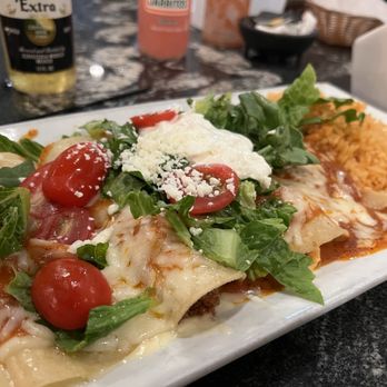 El Reparo - Enchiladas Supremas. 12.99$ Sunday special. A+ - Mexican Near Me - Bartlett, New Hampshire