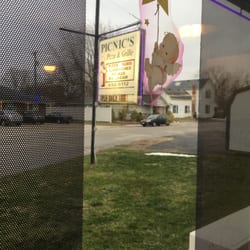 Picnic's Pizza & Grill