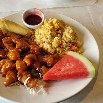 City Chopsticks - Princess chicken fried rice eggroll - Chinese Near Me - Petaluma, California City Chopsticks - Princess chicken fried rice eggroll - Chinese Near Me - Petaluma, California