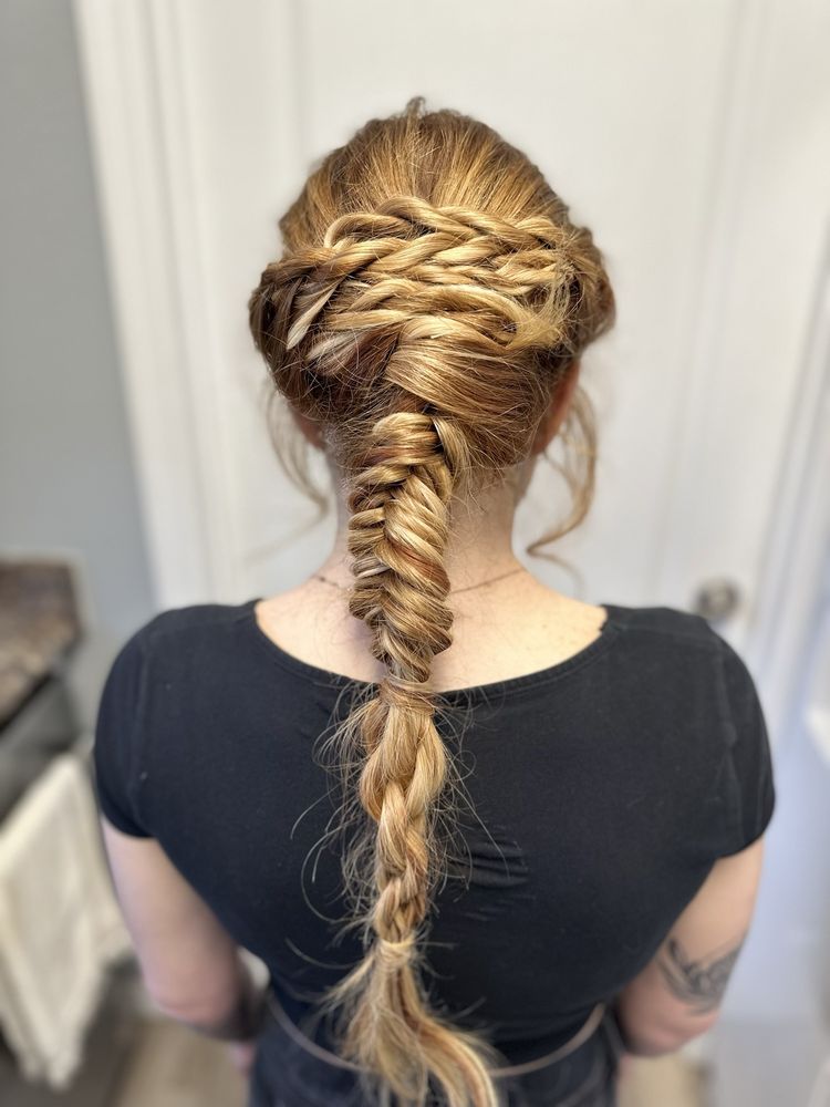 The Mix Salon Spa Aveda Image