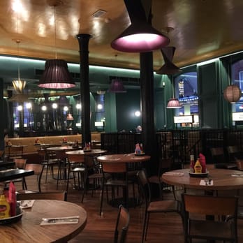 Byron - Tastefully decorated :) - Burgers Near Me - London, XGL