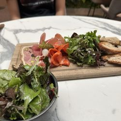 Les Saisons - Charcuterie plate