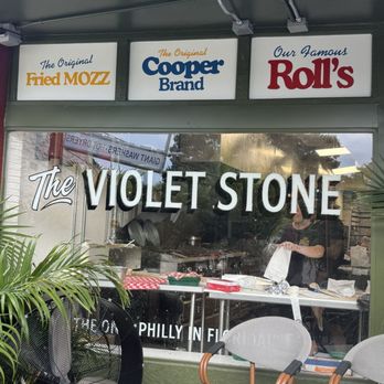 The Violet Stone - Pizza Near Me - St. Petersburg, Florida
