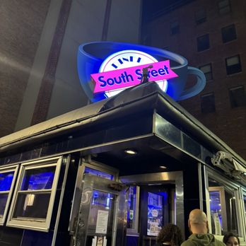 South Street Diner - Diners Near Me - Boston, Massachusetts