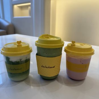 La La Land - Einspanner matcha Latte, matcha squared latte strawberry milk - Coffee & Tea Near Me - Calabasas, California
