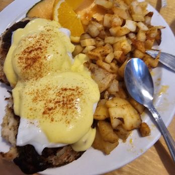 Summerland Beach Cafe - bomb - American Near Me - Summerland, California Summerland Beach Cafe - bomb - American Near Me - Summerland, California