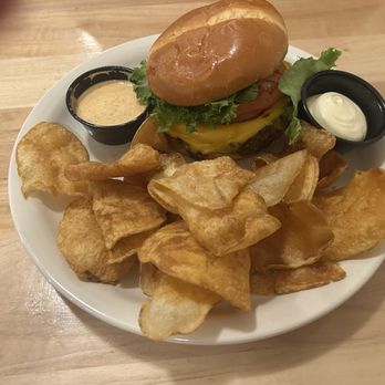 Kel’s Tavern - Kel's burger w/ house made chips and aioli sauce. - American Near Me - Ashland, Kentucky