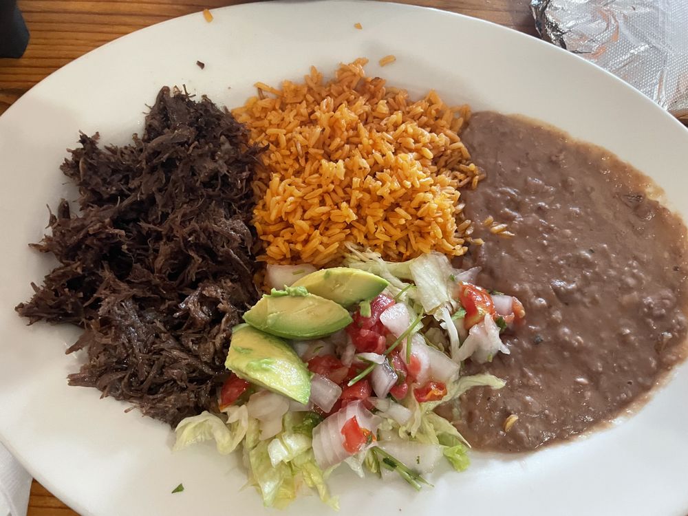 Food from El Pulgarcito Restaurant 2