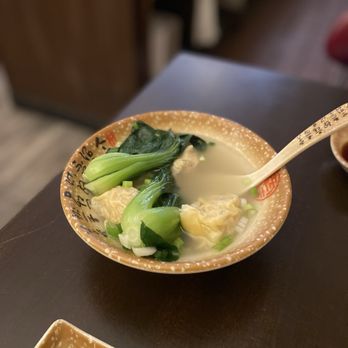 Nom Wah Philadelphia - C02.Hong Kong Style Wonton Soup - Dim Sum Near Me - Philadelphia, Pennsylvania Nom Wah Philadelphia - C02.Hong Kong Style Wonton Soup - Dim Sum Near Me - Philadelphia, Pennsylvania