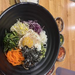 B-3A. Bibimbap (/) B-3A. Bibimbap (/)