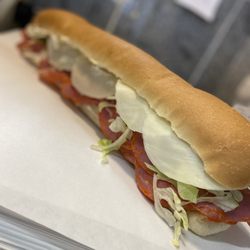 H & M Pizza & Giant Grinder Shop