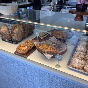 Lady Baker - Pastries - Bakeries Near Me - Pembroke Pines, Florida