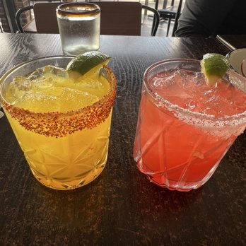 El Mercado Mexican Kitchen - Delicious mango and strawberry margaritas made with fresh lime juice - Mexican Near Me - Newport Beach, California