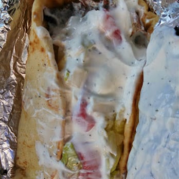 Gyro King - I'm sorry, the Gyro just tasted so good, so I made a big mess on it. It was spontaneous. - Pizza Near Me - Bronx, New York