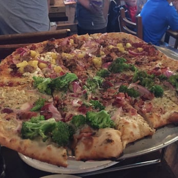 Creekbread - Hawaiian and chicken pesto, love the pulled pork on the Hawaiian - Pizza Near Me - Whistler, British Columbia