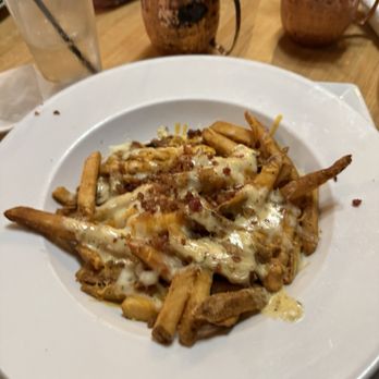 Taylor’s Cove - Loaded fries (trash) - Seafood Near Me - Milledgeville, Georgia Taylor’s Cove - Loaded fries (trash) - Seafood Near Me - Milledgeville, Georgia