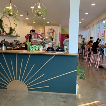 Rainbeau Jo's - Coffee & Tea Near Me - Lihue, Hawaii