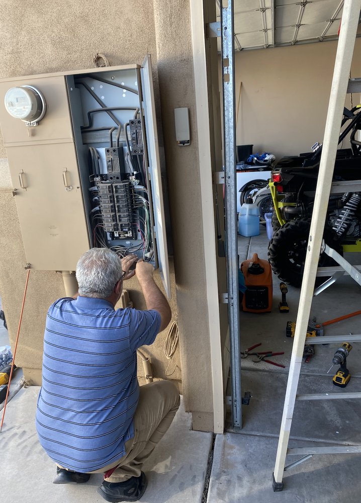 MEREDITH ELECTRIC Updated April 2024 Mesa, Arizona Electricians