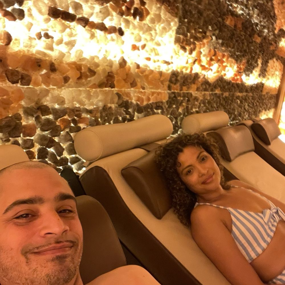 World Spa - Relaxing Sauna but only free until it gets crowded and people just stay there with no time limit imposed. - Day Spas Near Me - Brooklyn, New York