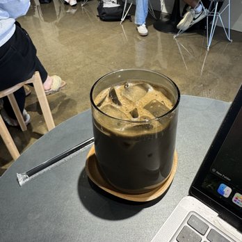 Commons Cafe - hojicha latte - Coffee & Tea Near Me - Irvine, California