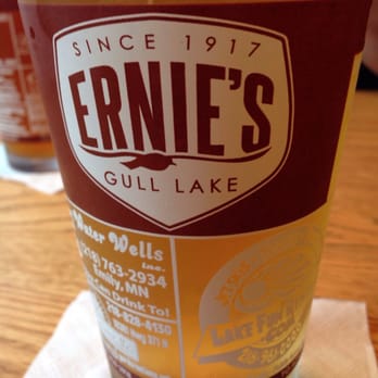 Ernie's On Gull - Bars Near Me - Brainerd, Minnesota