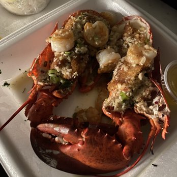 King Crab House - 1/2 lb. Crab Stuffed Whole Maine Lobster - Seafood Near Me - Chicago, Illinois