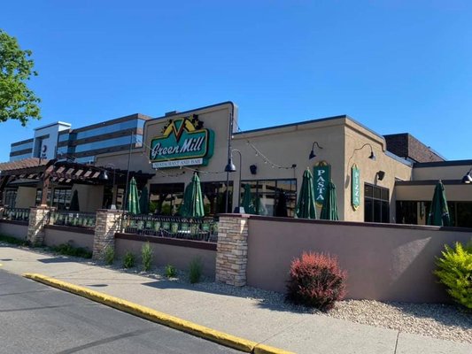 Green Mill Restaurant & Bar by null