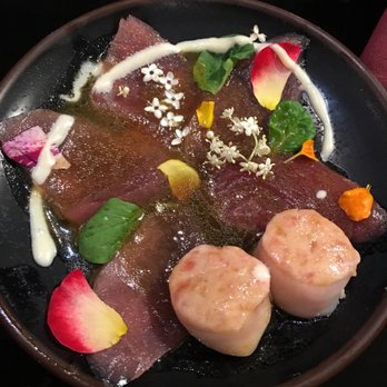 Sushi Sasabune - Tuna carpaccio appetizer - Sushi Bars Near Me - Honolulu, Hawaii