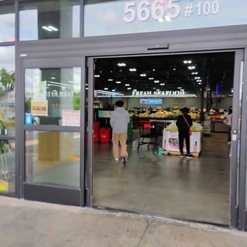 GW Supermarket - International Grocery Near Me - Temple City, California