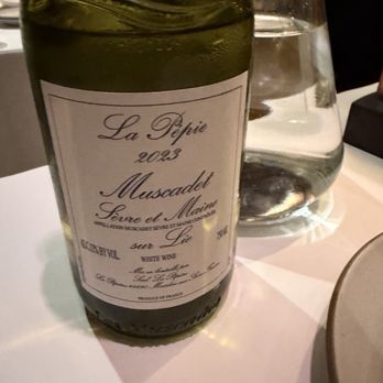 Chez Panisse - Lovely wine recommendation - New American Near Me - Berkeley, California