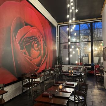 AMOR - Tapas/Small Plates Near Me - Tacoma, Washington