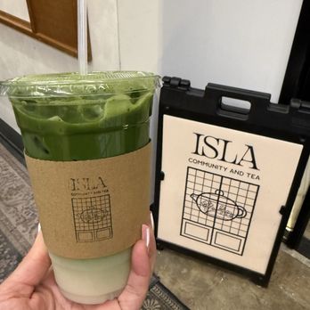 Isla Tea Lounge - Matcha latte with oak milk - Tea Rooms Near Me - Fresno, California Isla Tea Lounge - Matcha latte with oak milk - Tea Rooms Near Me - Fresno, California